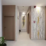 Residence Inn Hotel 4* تيرانا