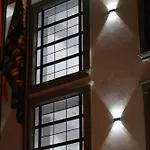 Residence Inn Hotel فندق