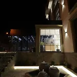 Residence Inn Hotel 4* تيرانا