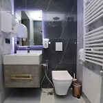 Residence Inn Hotel 4* تيرانا