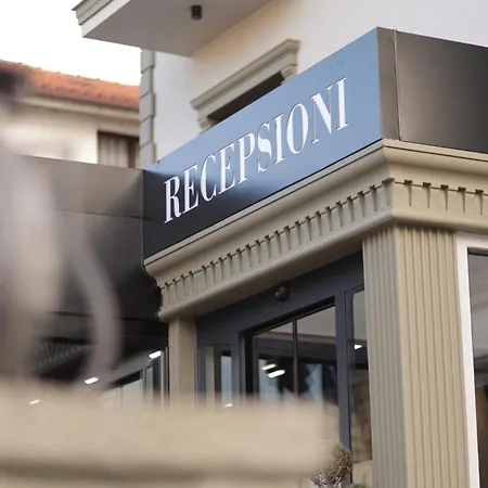 호텔 Residence Inn Hotel 4*