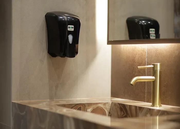 Residence Inn Hotel 티라나