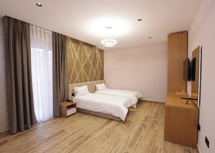 Residence Inn Hotel 호텔 티라나