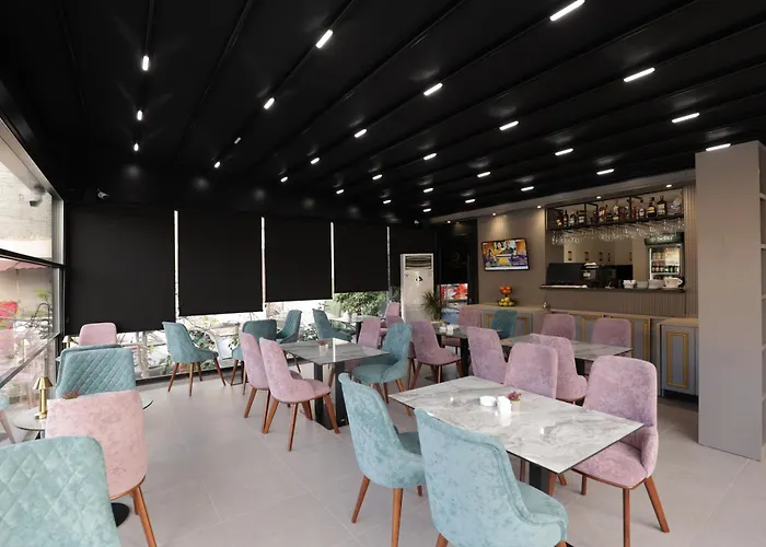 Residence Inn Hotel 酒店