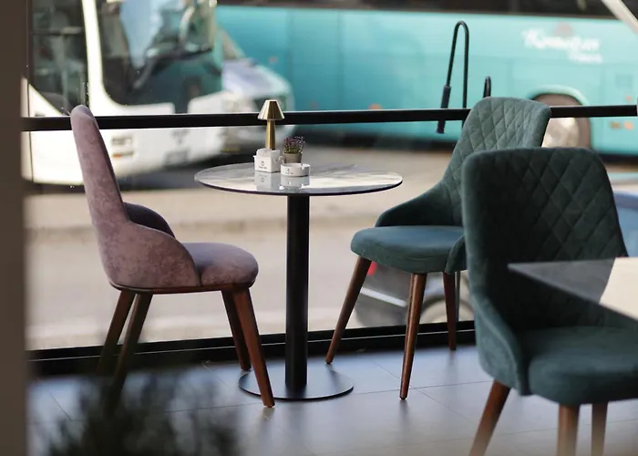 Ξενοδοχείο Residence Inn Hotel 4*