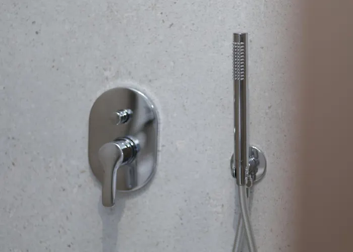 Residence Inn Hotel 地拉那